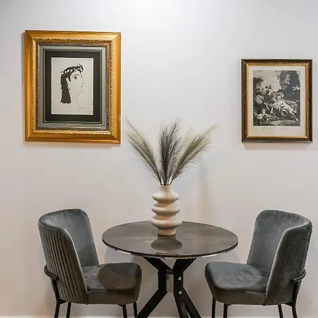 The Modern Haven Apartament *